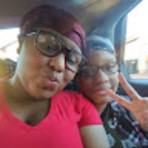 Meet your Posher, Rhonee